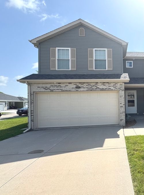 2090 Summerfield Ln, Bourbonnais, IL, 60914-5161 | Card Image