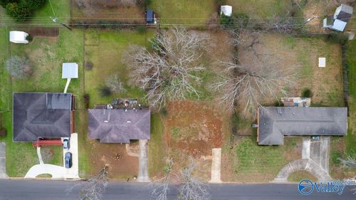 2010 Ne Giles Drive, Huntsville, AL, 35811 | Card Image