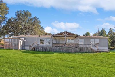 289 County Road 4764, House other with 3 bedrooms, 2 bathrooms and null parking in Boyd TX | Image 1