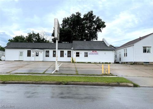 516 W High St, Orrville, OH, 44667-1538 | Card Image