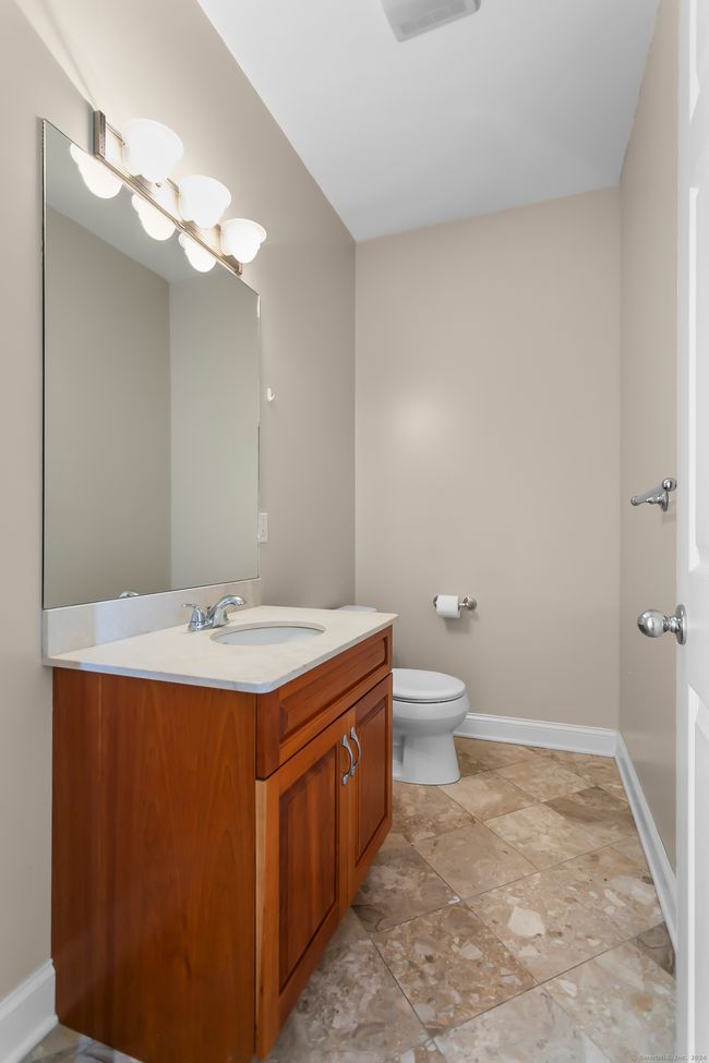 Half bath on main level | Image 16