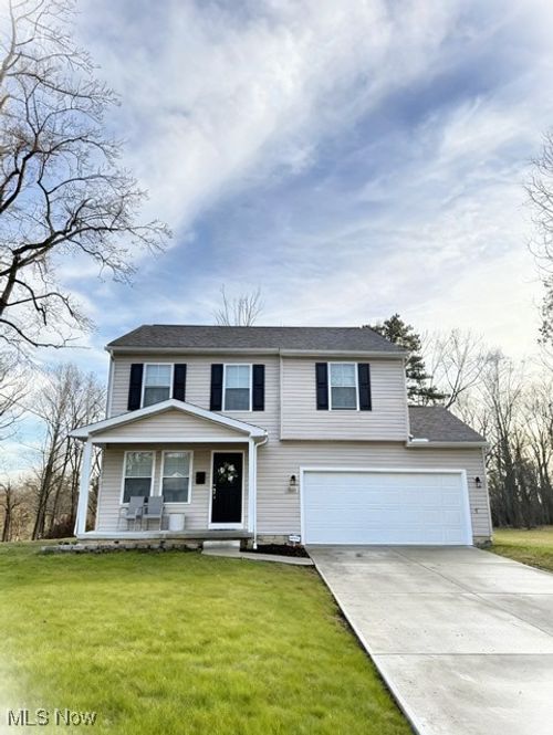 16112 Woodbrook Road, Maple Heights, OH, 44137 | Card Image