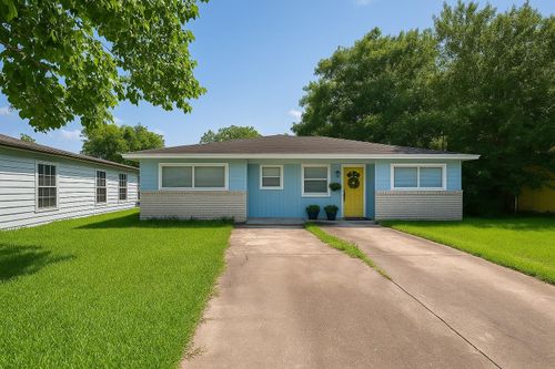 610 N Vionett Ln, Texas City, TX, 77591-4324 | Card Image