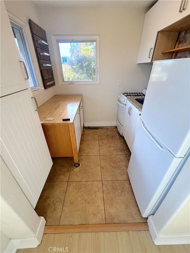 APT-5 - 212 N Coast Hwy, Condo with 1 bedrooms, 1 bathrooms and null parking in Laguna Beach CA | Image 8