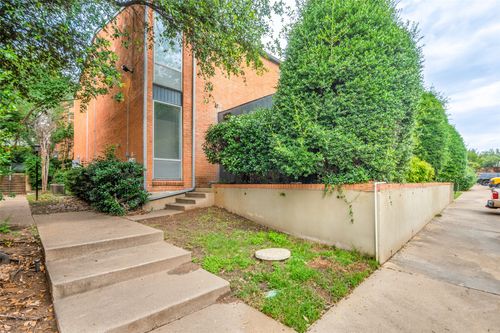 apt-b-576 E Avenue J, Grand Prairie, TX, 75050-2549 | Card Image