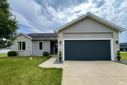 18386 Gyr Court, New Paris, IN, 46553 | Card Image