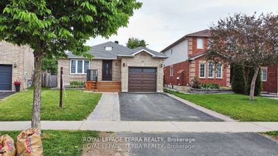 38 Ambler Bay, House other with 3 bedrooms, 2 bathrooms and 3 parking in Barrie ON | Image 1