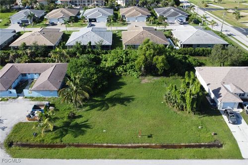 13410 Pine Needle Ln, Fort Myers, FL, 33908-2928 | Card Image