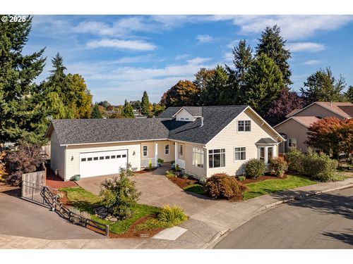 577 Dublin Ave, Eugene, OR, 97404-1358 | Card Image