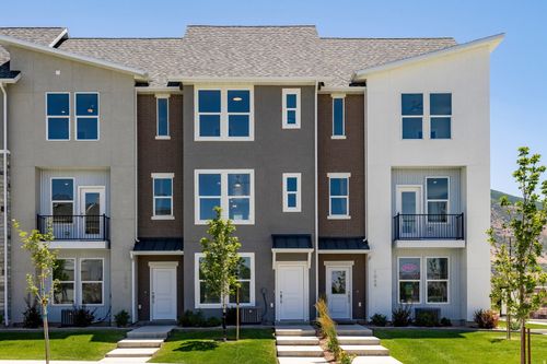 1062 S 2740 E, Spanish Fork, UT, 84660-6334 | Card Image