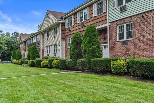 325-73 Lorraine Ter, Mount Vernon, NY, 10553-1237 | Card Image