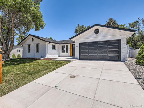 3082 S Florence Ct, Denver, CO, 80231-4720 | Card Image