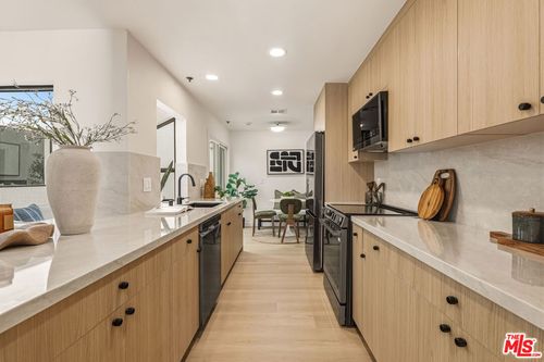 3207-311 Bora Bora Way, Marina del Rey, CA, 90292-8301 | Card Image