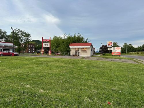1-2133 11th St, Portsmouth, OH, 45662-4755 | Card Image