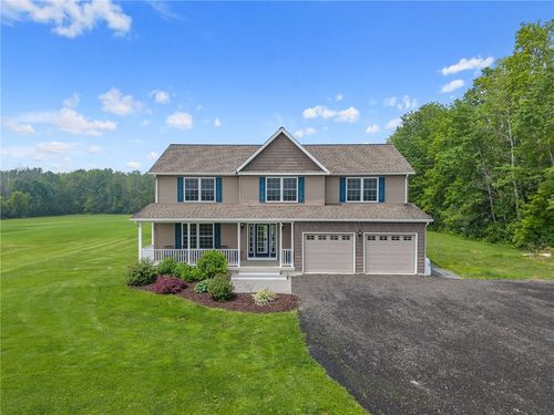 60 Dates Rd, Lansing, NY, 14882-8823 | Card Image