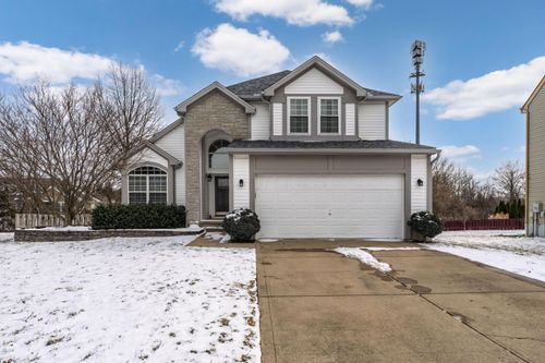 9230 Echo Hill Ct, Columbus, OH, 43240-6033 | Card Image