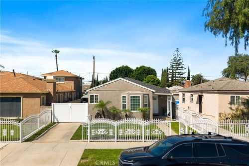 11209 Elm St, Lynwood, CA, 90262-2907 | Card Image