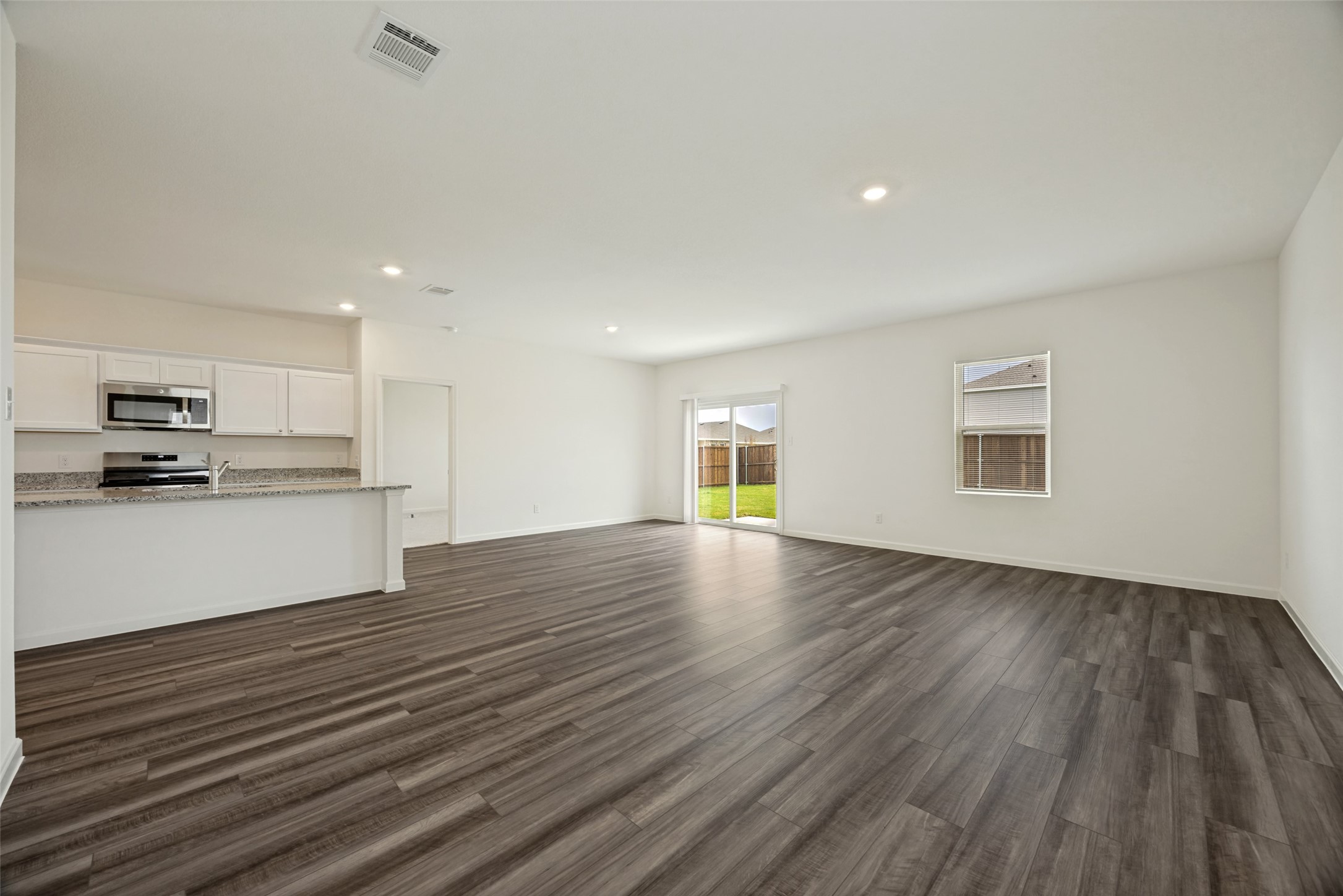 Residential Lease in Howe 5