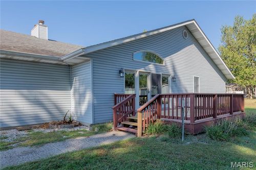 802 S Moreland Rd, Bethalto, IL, 62010-2108 | Card Image