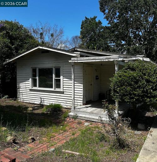 1215 Warren St, Martinez, CA, 94553-1912 | Card Image