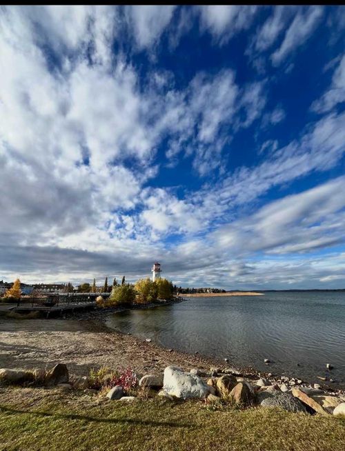 2102-5220 50a Ave, Sylvan Lake, AB, T4S1E5 | Card Image