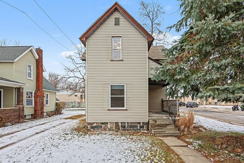 314 N Oak St, Durand, MI, 48429-1220 | Card Image