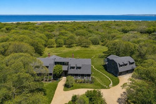 19 Locust Ln, Aquinnah, MA, 02535-1321 | Card Image