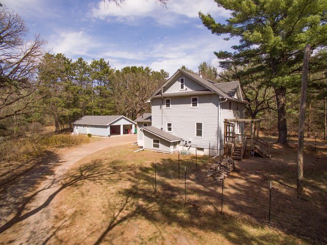 Beautifully surrounded by stately White Pines. | Image 27