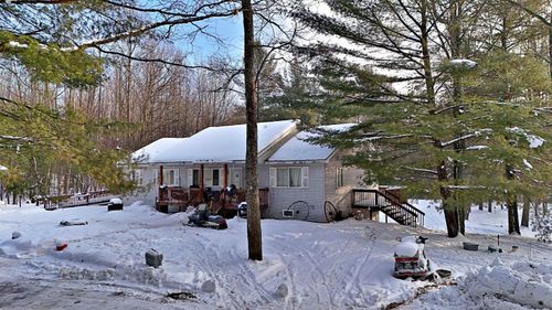 10885 Sw Grand Kal Road, Springfield Township, MI, 49633 | Card Image