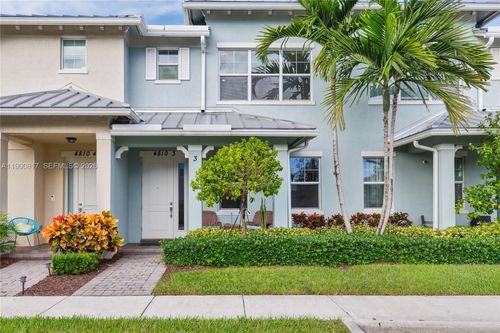 3-4810 Eucalyptus Dr, Hollywood, FL, 33021-7093 | Card Image