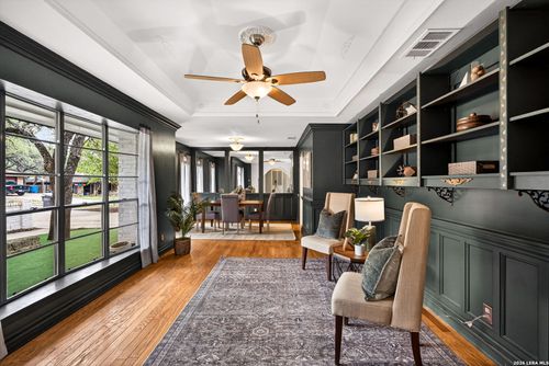 3415 Hopecrest St, San Antonio, TX, 78230-3905 | Card Image