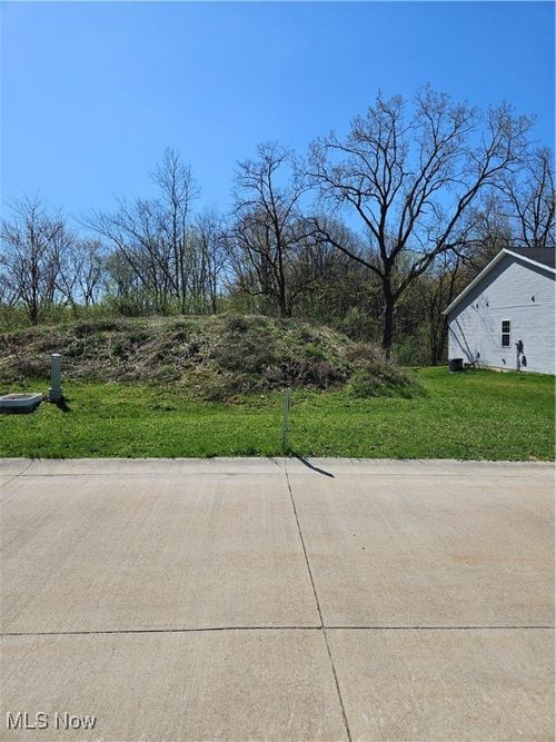 57 Hubbell Way, Bedford, OH, 44146-2230 | Card Image