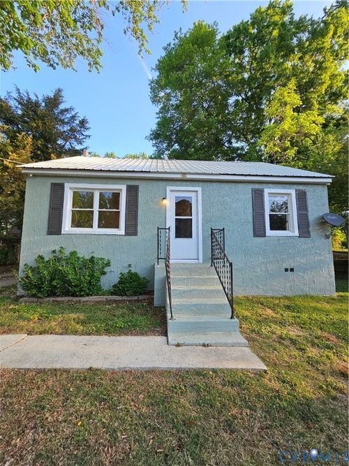 2702 Milhorn Street, Colonial Heights, VA, 23834 | Card Image