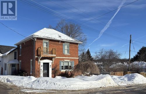 62 Mcgonigal Street E, Arnprior, ON, K7S1L7 | Card Image