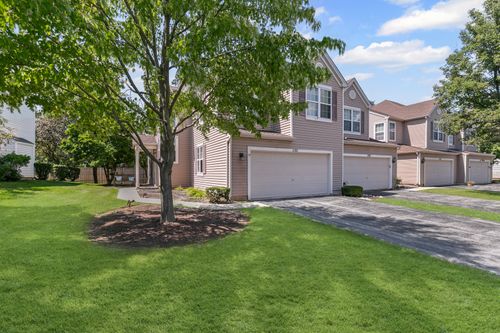 1101 Colonial Dr, Joliet, IL, 60432-2769 | Card Image