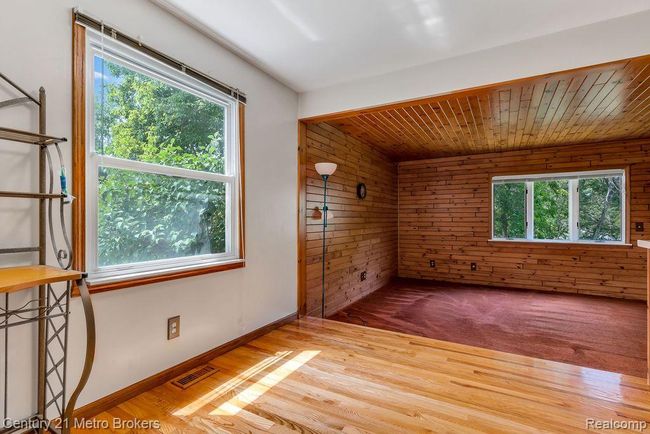 1190 Stonehenge Rd, House other with 3 bedrooms, 2 bathrooms and null parking in Flint MI | Image 7