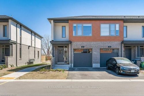 41 Steele Cres, Guelph, ON, N1E0S7 | Card Image