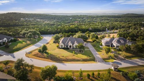 9724 Chamois Way, Austin, TX, 78736-3113 | Card Image