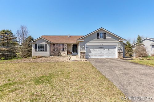 6336 Thornapple Valley Dr, Hastings, MI, 49058-7205 | Card Image