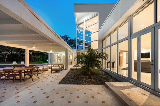 9500 Sw 60 Th Ct, House other with 6 bedrooms, 9 bathrooms and null parking in Pinecrest FL | Image 51