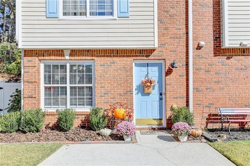 4170 Glen Iris Dr, Cumming, GA, 30040-9693 | Card Image