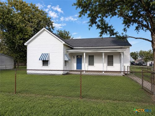 312 Willow Ave, Luling, TX, 78648-2165 | Card Image