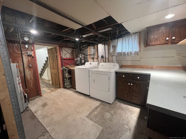 39 Geer Ave, House other with 3 bedrooms, 2 bathrooms and 4 parking in Norwich CT | Image 19