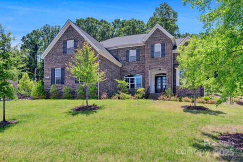 2017 Belle Grove Dr, Waxhaw, NC, 28173-0084 | Card Image