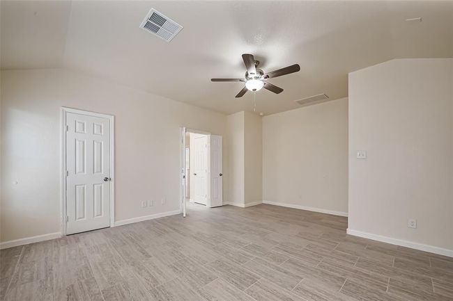 9622 Sugarblossom Ln, House other with 4 bedrooms, 2 bathrooms and 2 parking in Sugar Land TX | Image 14