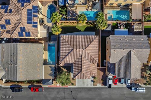 6616 Fort William St, North Las Vegas, NV, 89084-1101 | Card Image