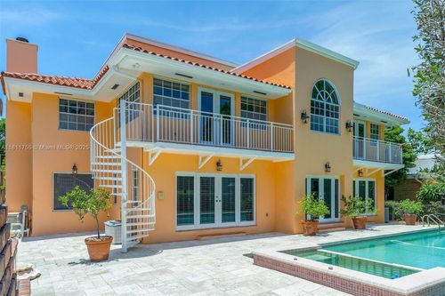 5309 Alton Rd, Miami Beach, FL, 33140-2014 | Card Image