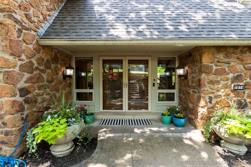 7014 Birmingham Ct, Tulsa, OK, 74136-4321 | Card Image