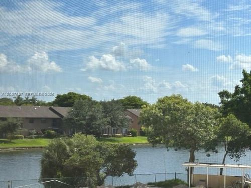 312-3905 N Nob Hill Rd, Sunrise, FL, 33351-5865 | Card Image