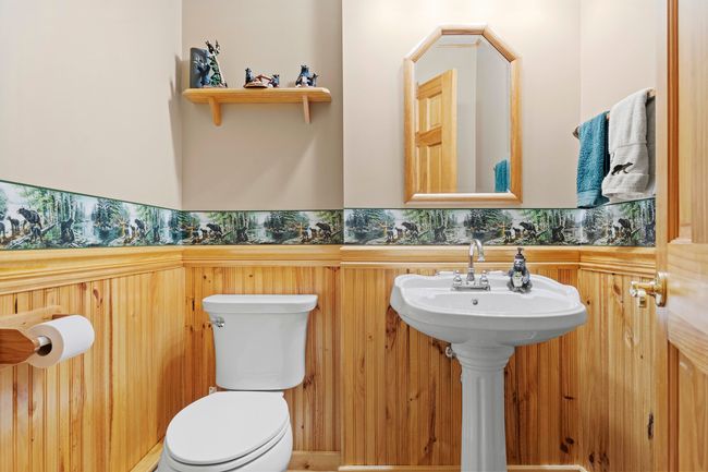 200 S Rathje Rd, House other with 4 bedrooms, 3 bathrooms and 7 parking in Peotone IL | Image 17